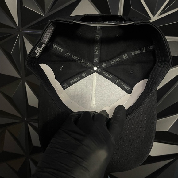 Hat - Picture 3 of 3